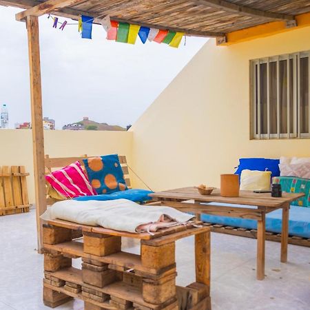 Simabo'S Backpackers' Hostel Миндело Екстериор снимка