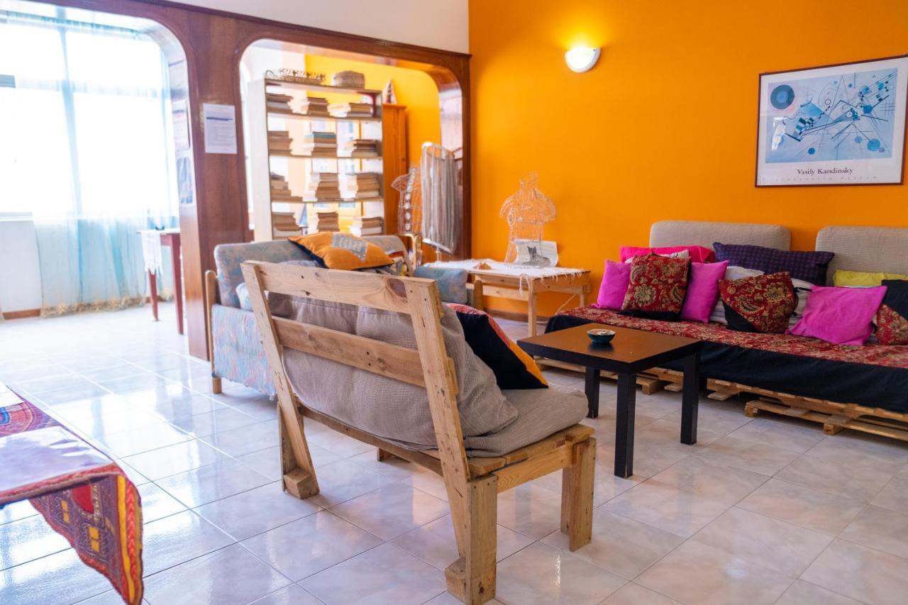 Simabo'S Backpackers' Hostel Миндело Екстериор снимка
