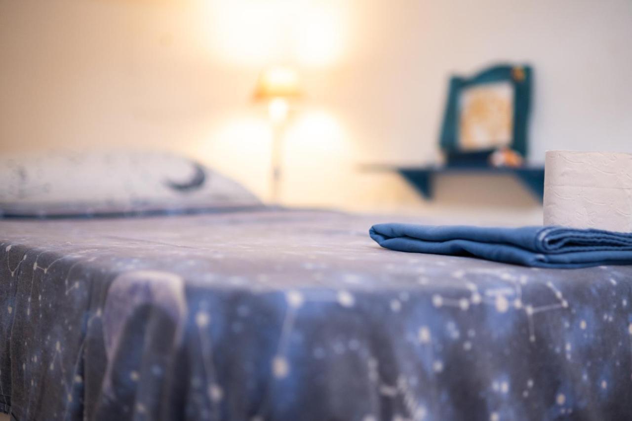 Simabo'S Backpackers' Hostel Миндело Екстериор снимка